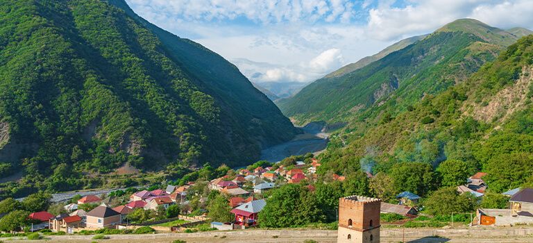 Background,_Qakh_seheri.jpg