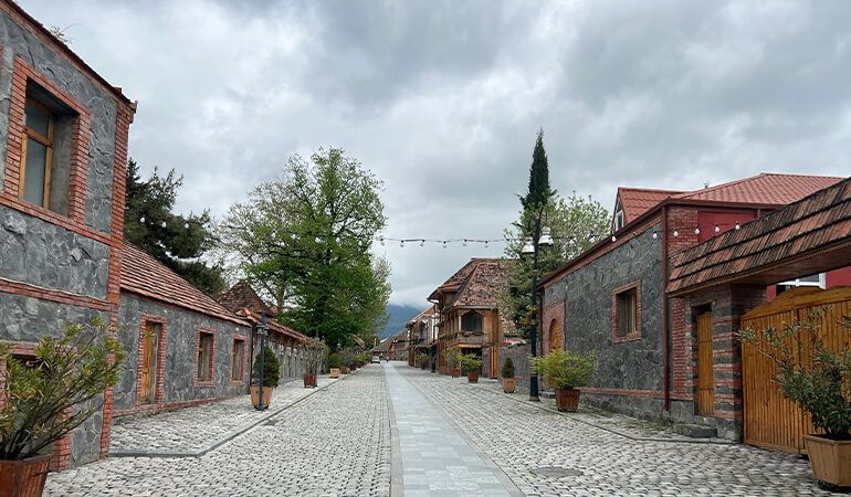 İceribazar.jpg