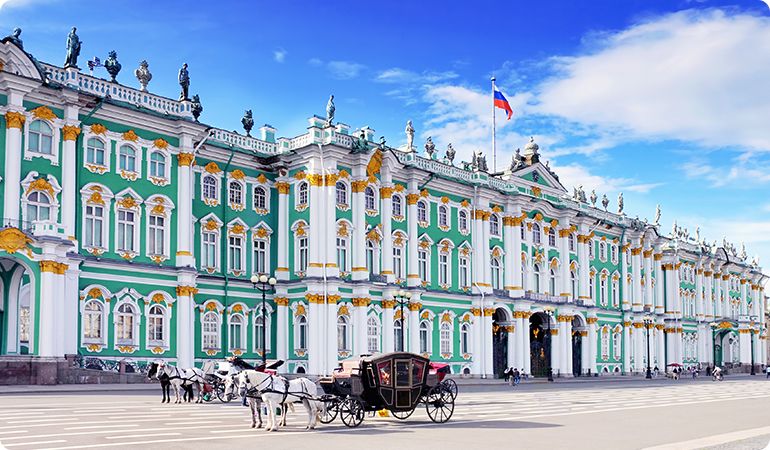 Petersburg_The_Hermitage_museum.jpg